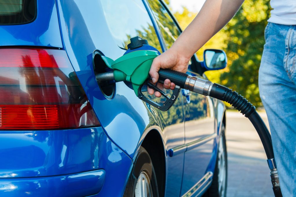 Para ahorrar combustible es recomendable